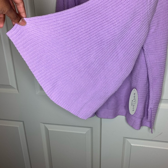 Lavender cable knit sweater with bell sleeves - Picture 3 of 7